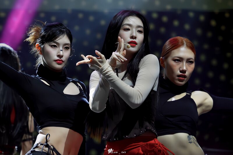231231 Red Velvet Irene - Bonifacio Global City 2024 New Year’s Countdown documents 8
