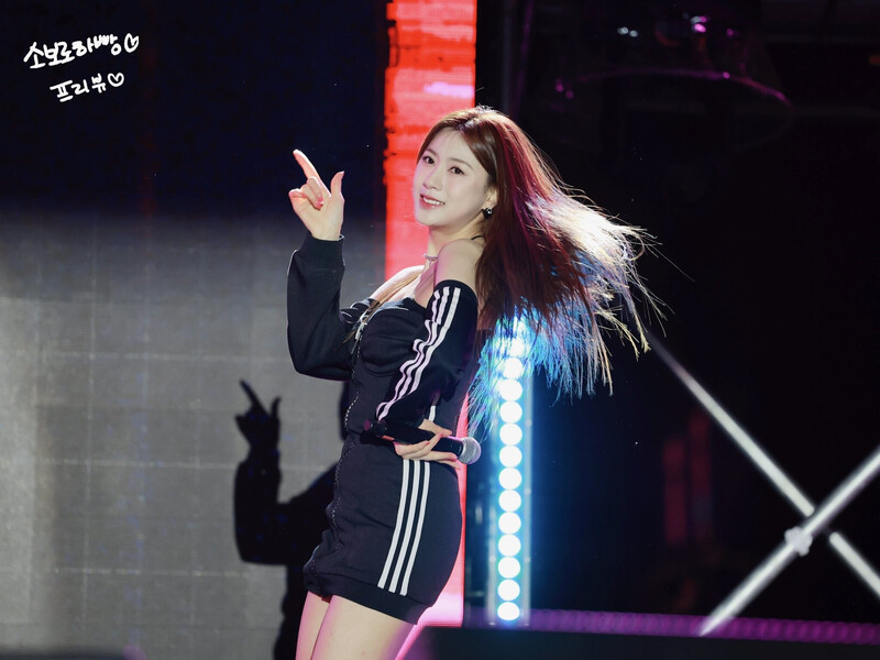 240517 Apink HAYOUNG at 'Sunchon National University Festival' documents 11