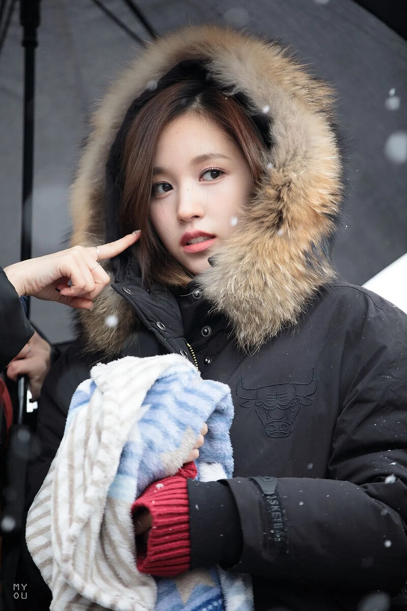 Mina569.jpg