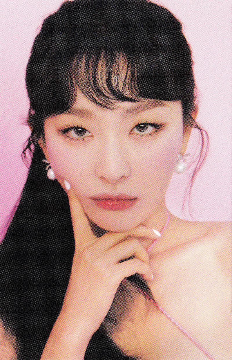 Red Velvet - 2024 Season's Greetings (Scans) documents 5