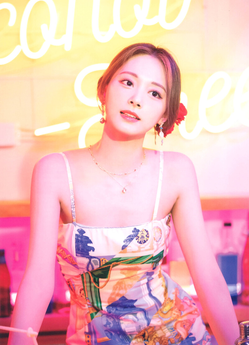 TWICE MONOGRAPH 'Taste of Love' (Scans) documents 3