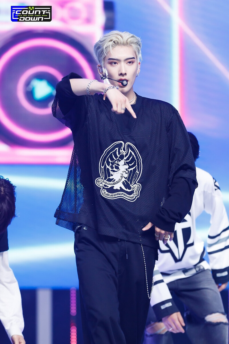 230713 ZEROBASEONE - 'New Kidz on the Block' at M COUNTDOWN documents 25