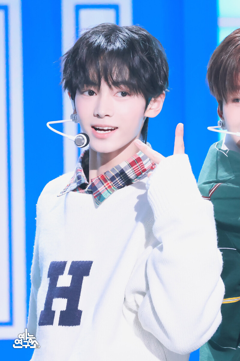 240127 TWS Hanjin - 'Plot Tiwst' at Music Core documents 2