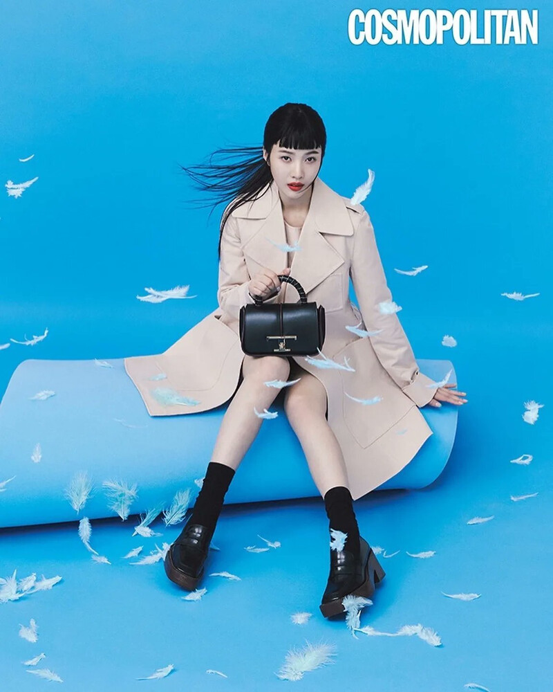 RV JOY for COSMOPOLITAN Korea x TODS March Issue 2022 documents 4