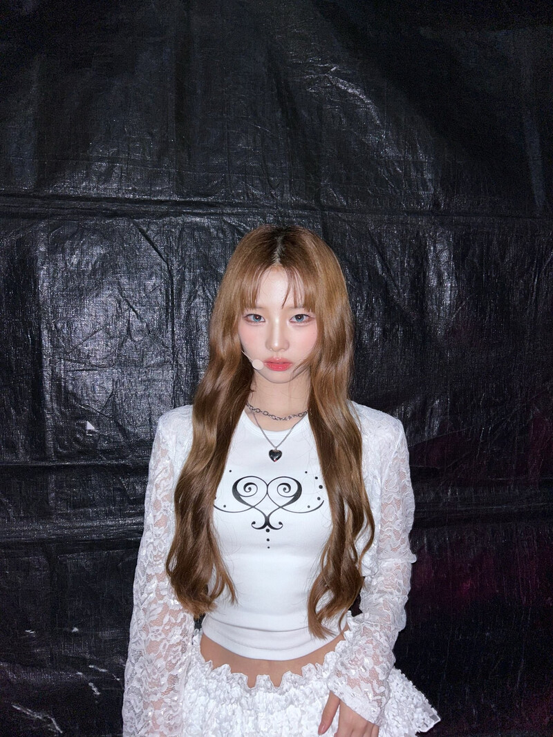 241007 tripleS Twitter Update - Hayeon documents 1