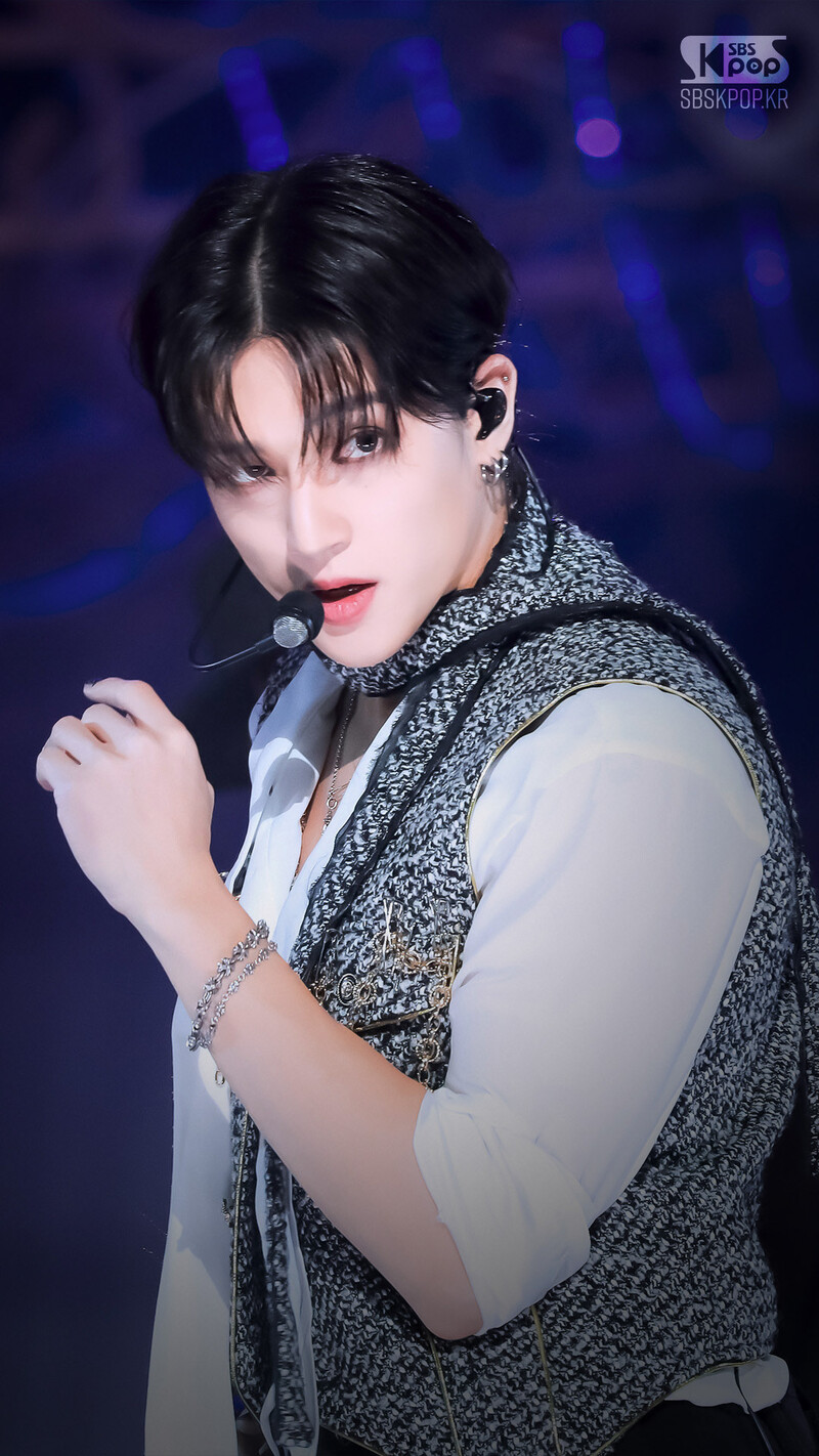 241117 ATEEZ Wooyoung - 'Ice On My Teeth' at Inkigayo documents 1