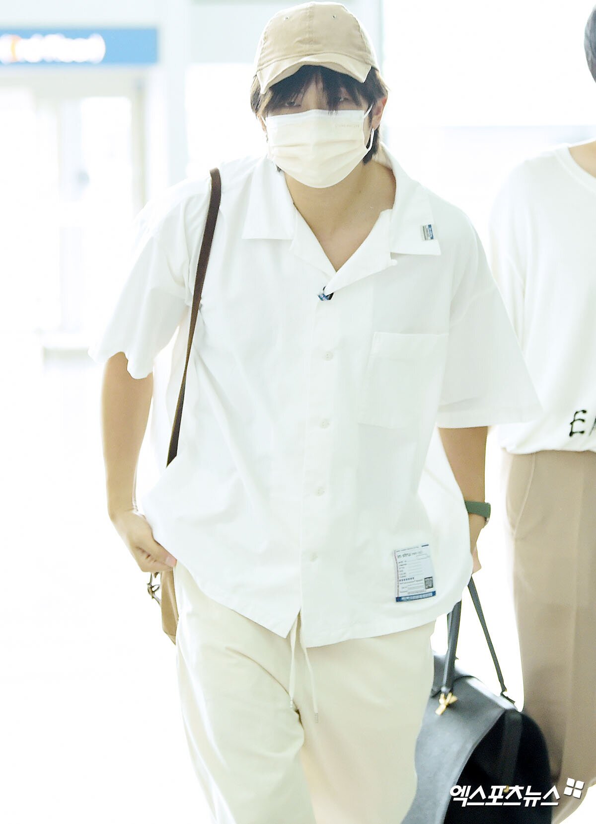 220529 BTS RM at Incheon International Airport Departing for the United  States to Attend the White House Invitation