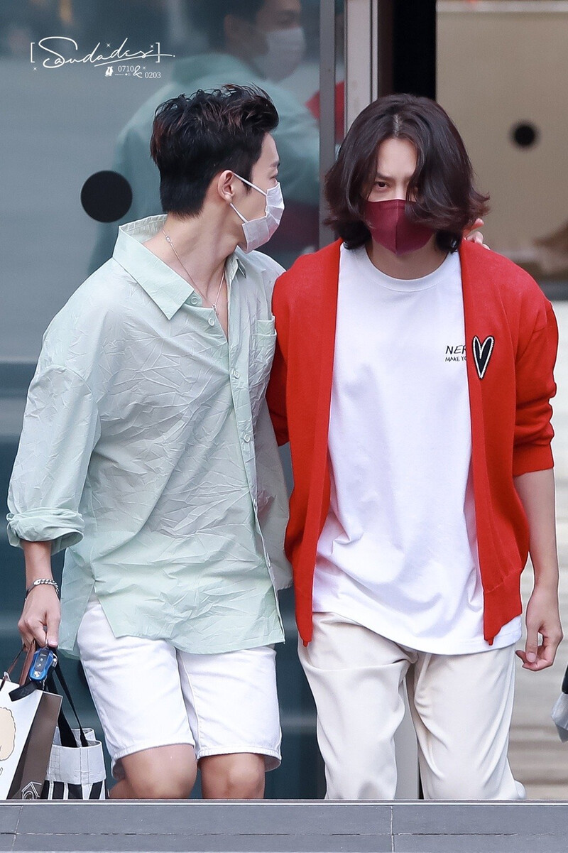 210626 Heechul after Naver D&E Show documents 1