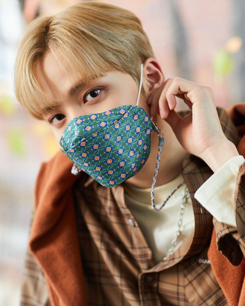 211220 - Ateez K-Paper Hanji Behind Photos documents 23