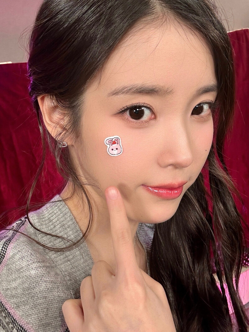 241225 IU Twitter Update documents 3