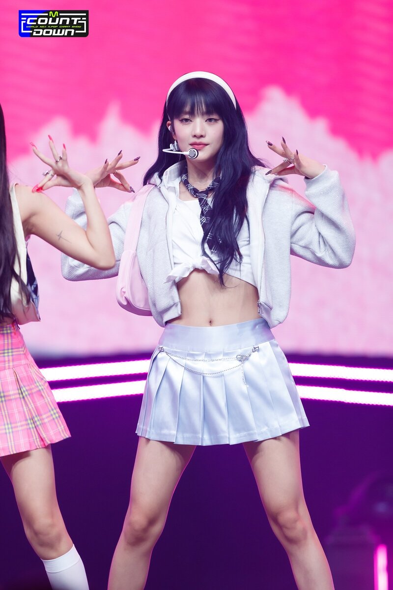 230601 (G)I-DLE Minnie - 'Queencard' at M COUNTDOWN documents 1