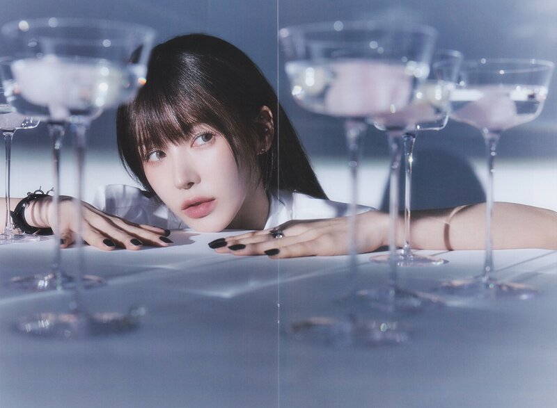 Red Velvet Wendy - 2nd Mini Album 'Wish You Hell' (Scans) documents 23