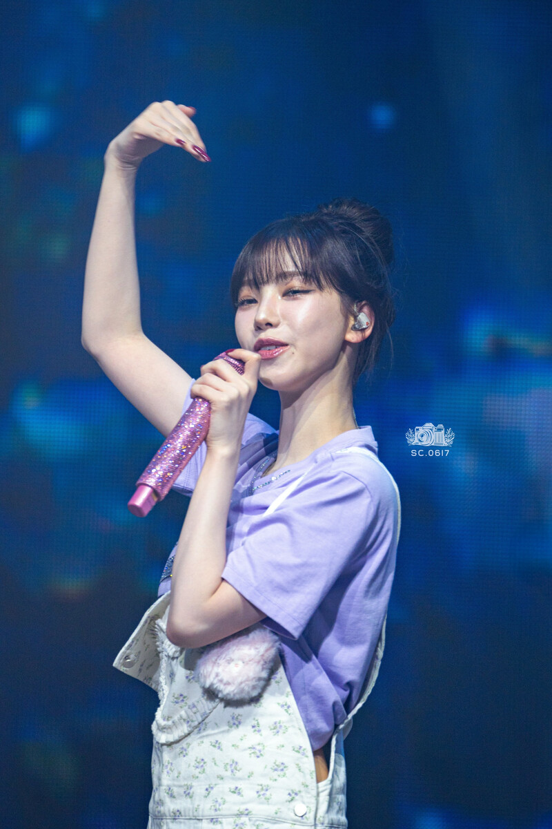 240922 aespa Karina - ‘SYNK : Parallel Line’ Tour in Macau Day 2 documents 4