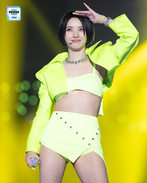 2024 MAMA STAGE PHOTO BEHIND | SOYEON