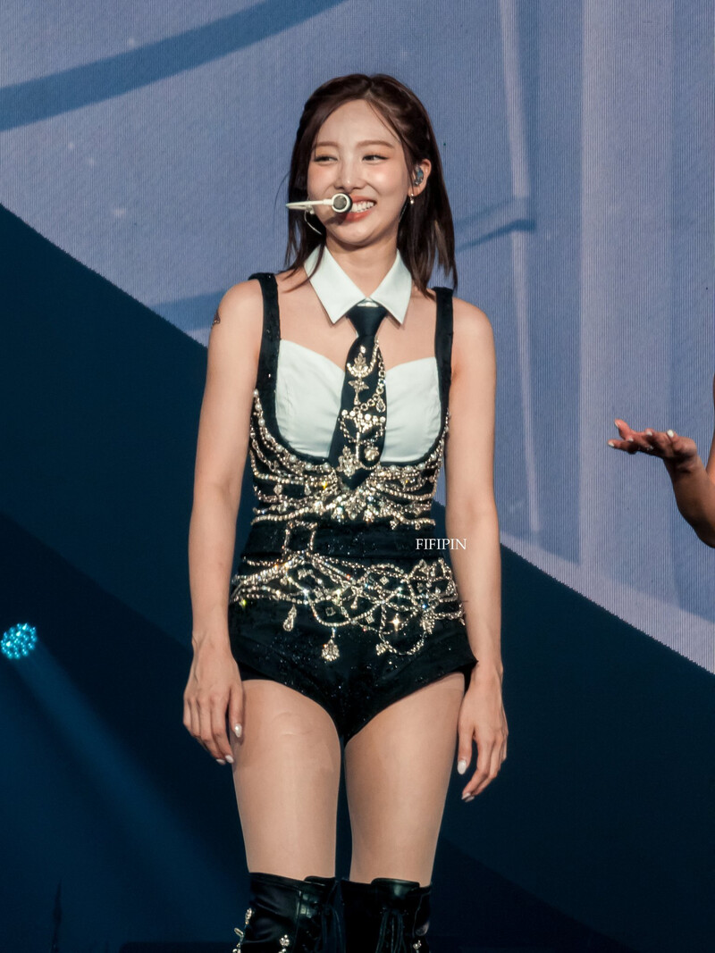 230923 TWICE Nayeon - ‘READY TO BE’ World Tour in Bangkok Day 1 documents 1