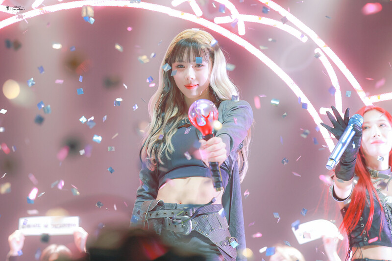 220412 Dreamcatcher Yoohyeon documents 17