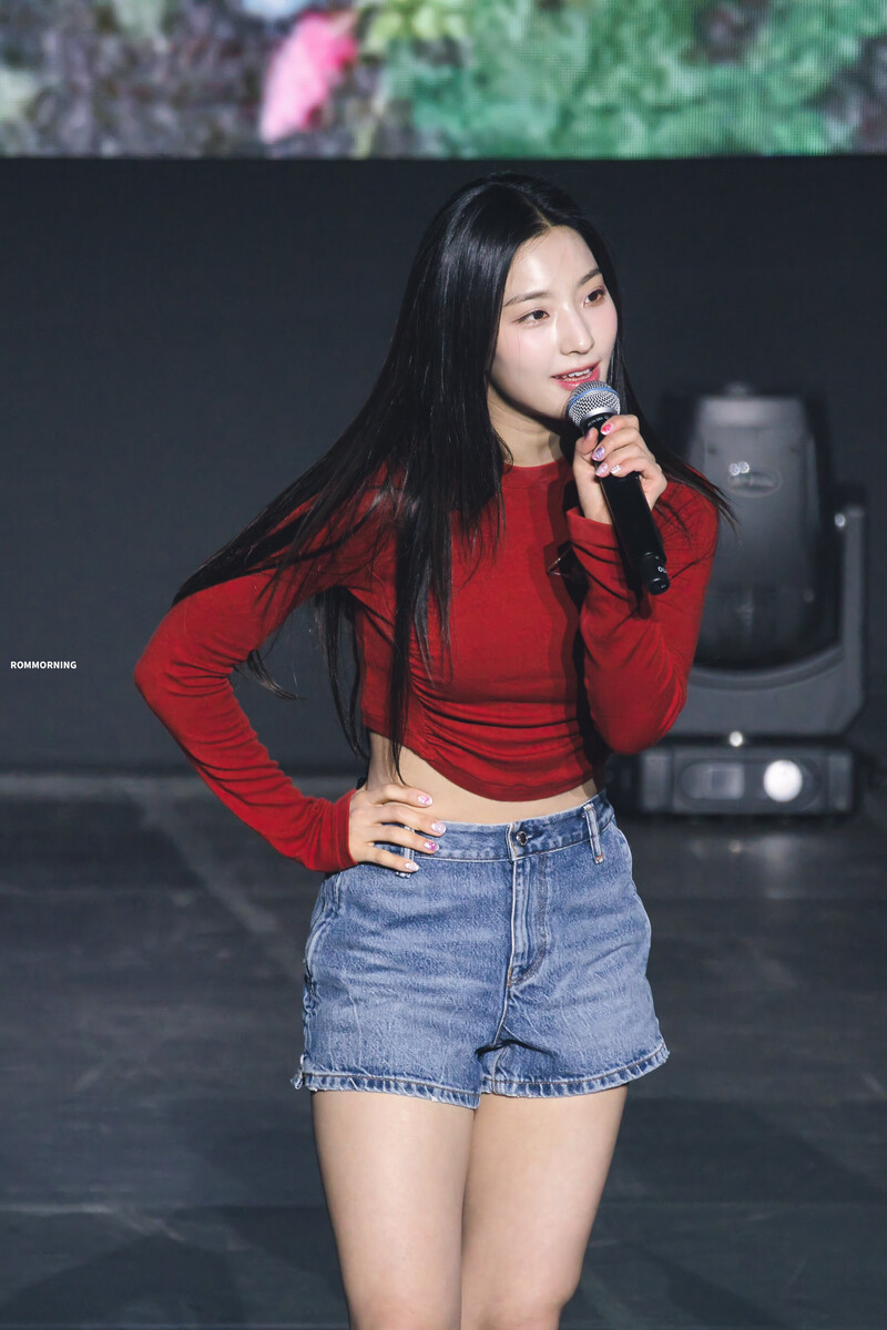 240518 fromis_9 Saerom - Spring Breeze Campus Festival documents 2