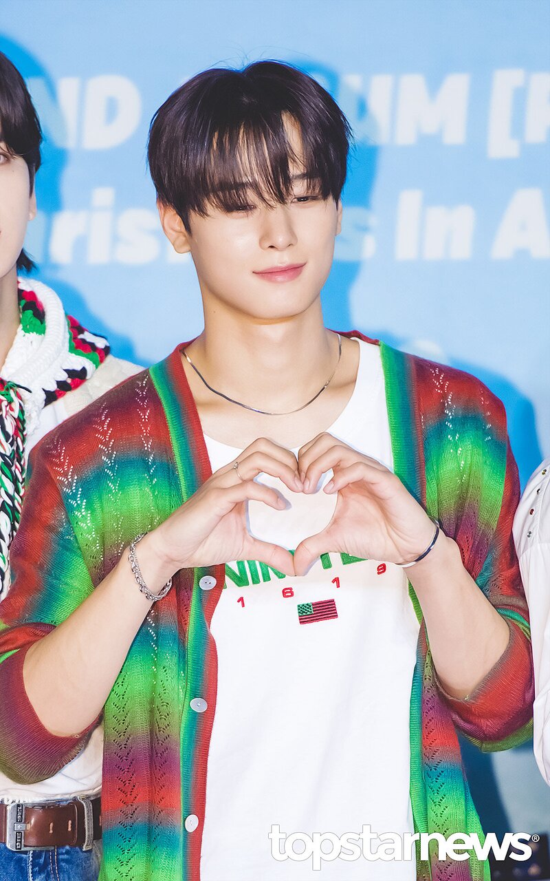 230807 The Boyz Juyeon - 'PHANTASY Pt.1 Christmas In August' Press Conference documents 3