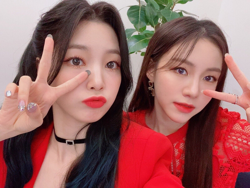 210729 Rocket Punch Twitter Update - Yeonhee & Dahyun documents 1