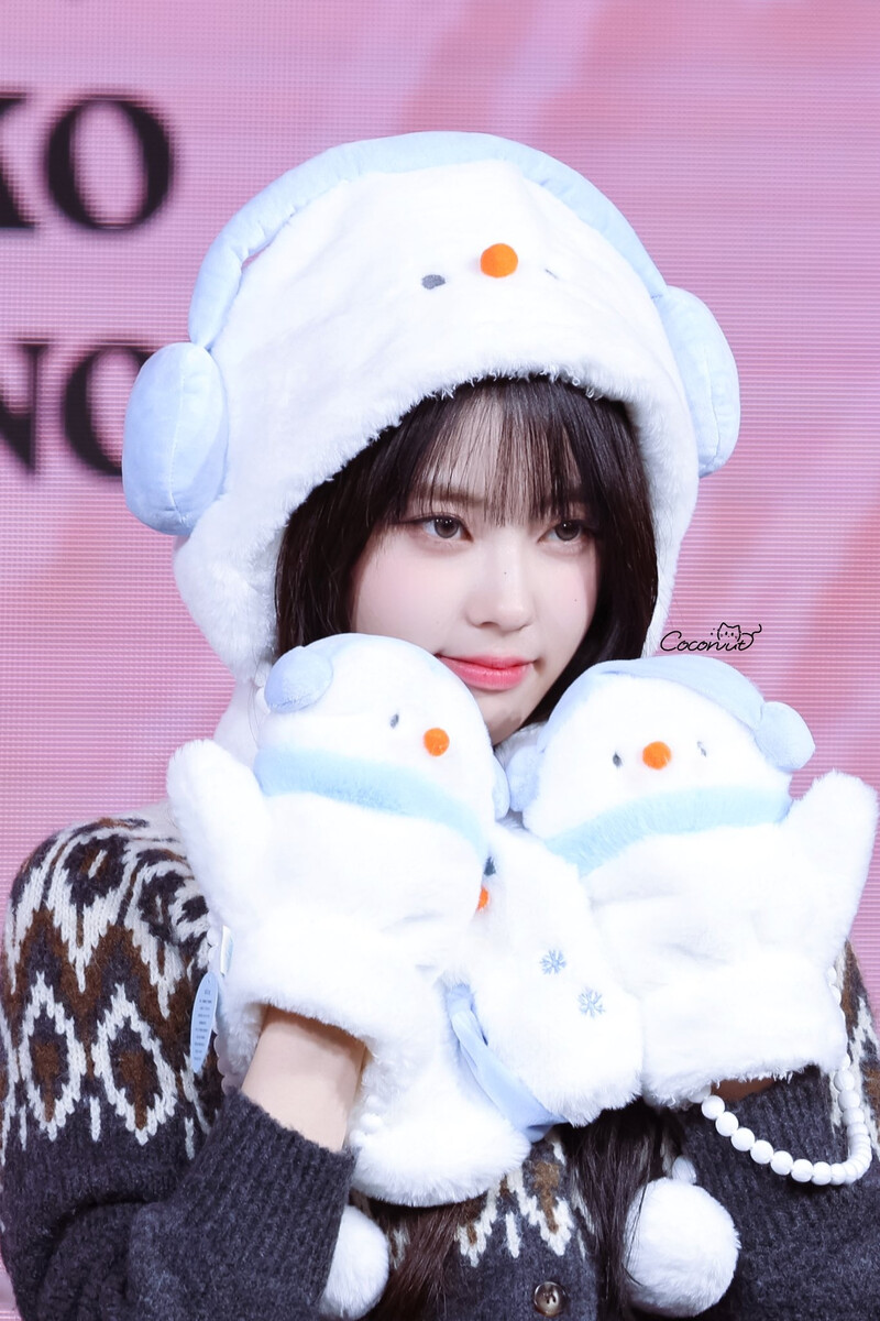 241205 izna Koko at MK Fansign documents 5