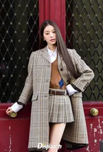 221020 IVE Wonyoung - Paris Photoshoot by Dispatch