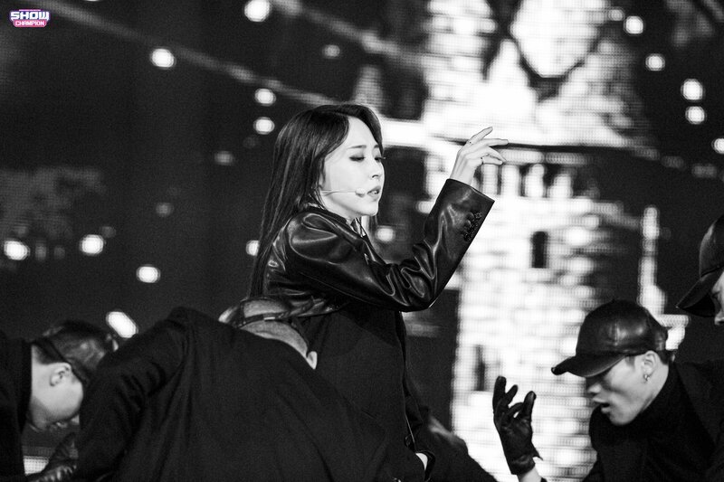 200219 Moon Byul - 'Eclipse' at Show Champion documents 3