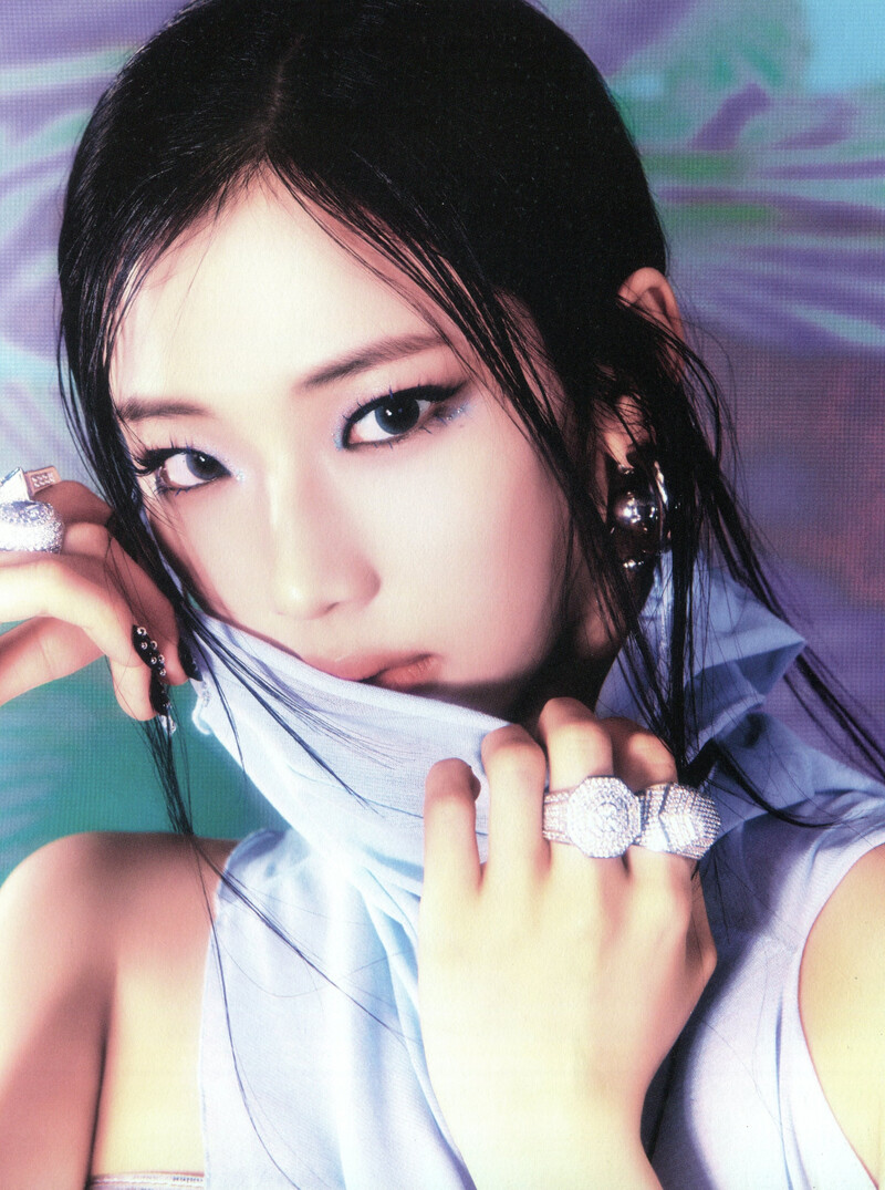 BABYMONSTER - 1st Album 'DRIP' [Scans] documents 4