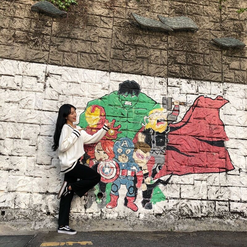 180503 Chung Lyn Instagram Update documents 1