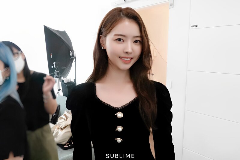 220929 SUBLIME Naver Post - Nayoung - 'Beauty' Poster Shoot documents 28