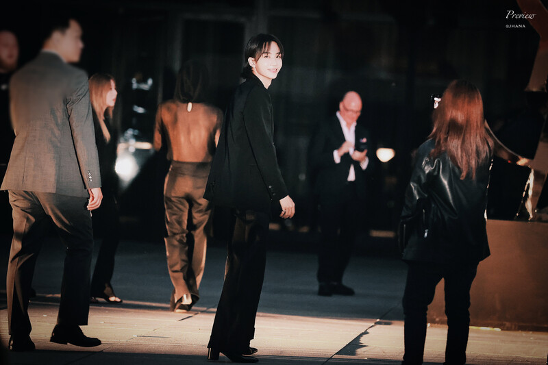 230613 SEVENTEEN Jeonghan at YSL MEN’S SUMMER 24 SHOW documents 6