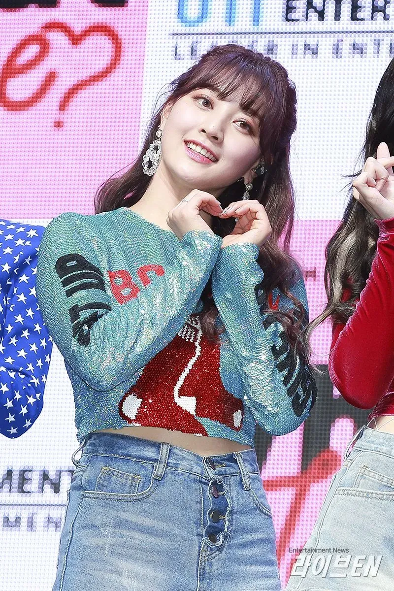 Jihyo229.jpg