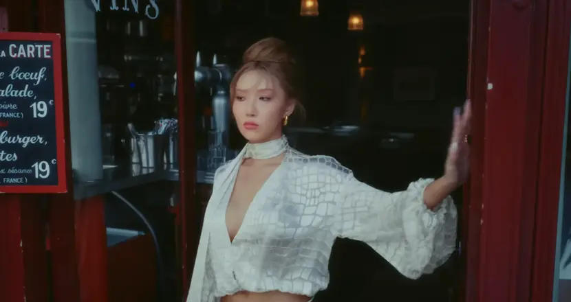 MAMAMOO's Hwasa Wants To Do Something Crazy In "NA" Comeback M/V