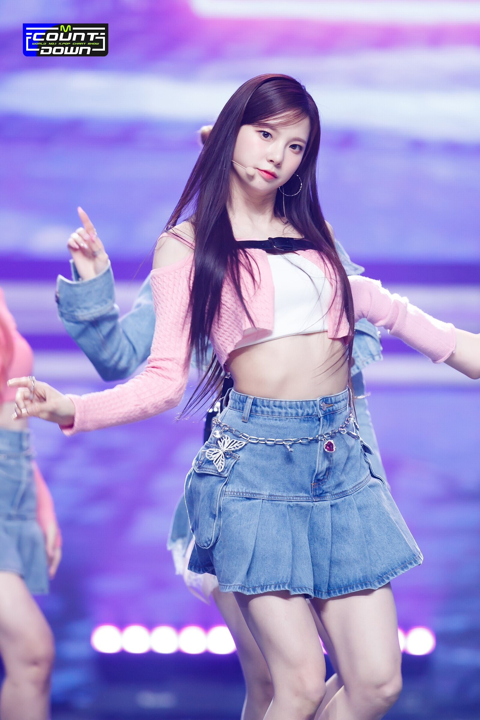 230420 Kep1er Yujin 'Giddy' at M Countdown | kpopping