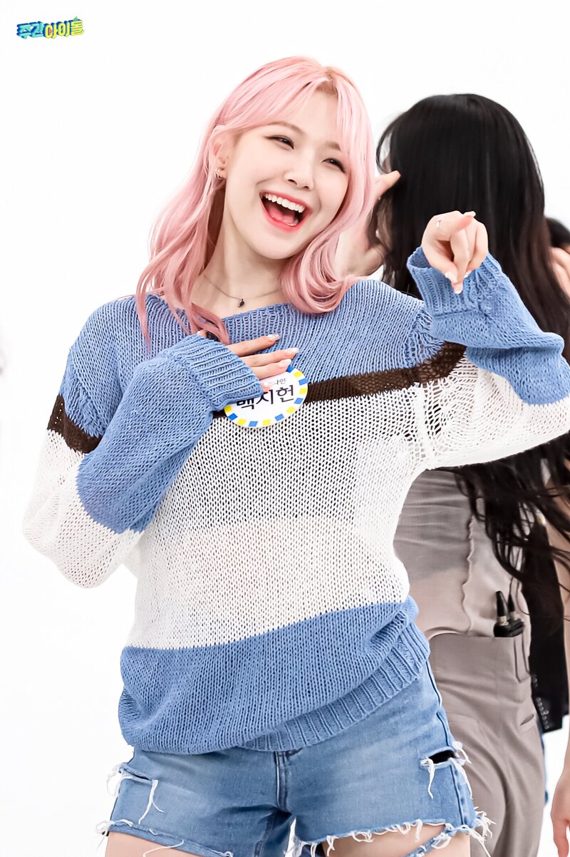 210516 MBC Naver Post - fromis_9 at Weekly Idol Ep. 516 documents 2