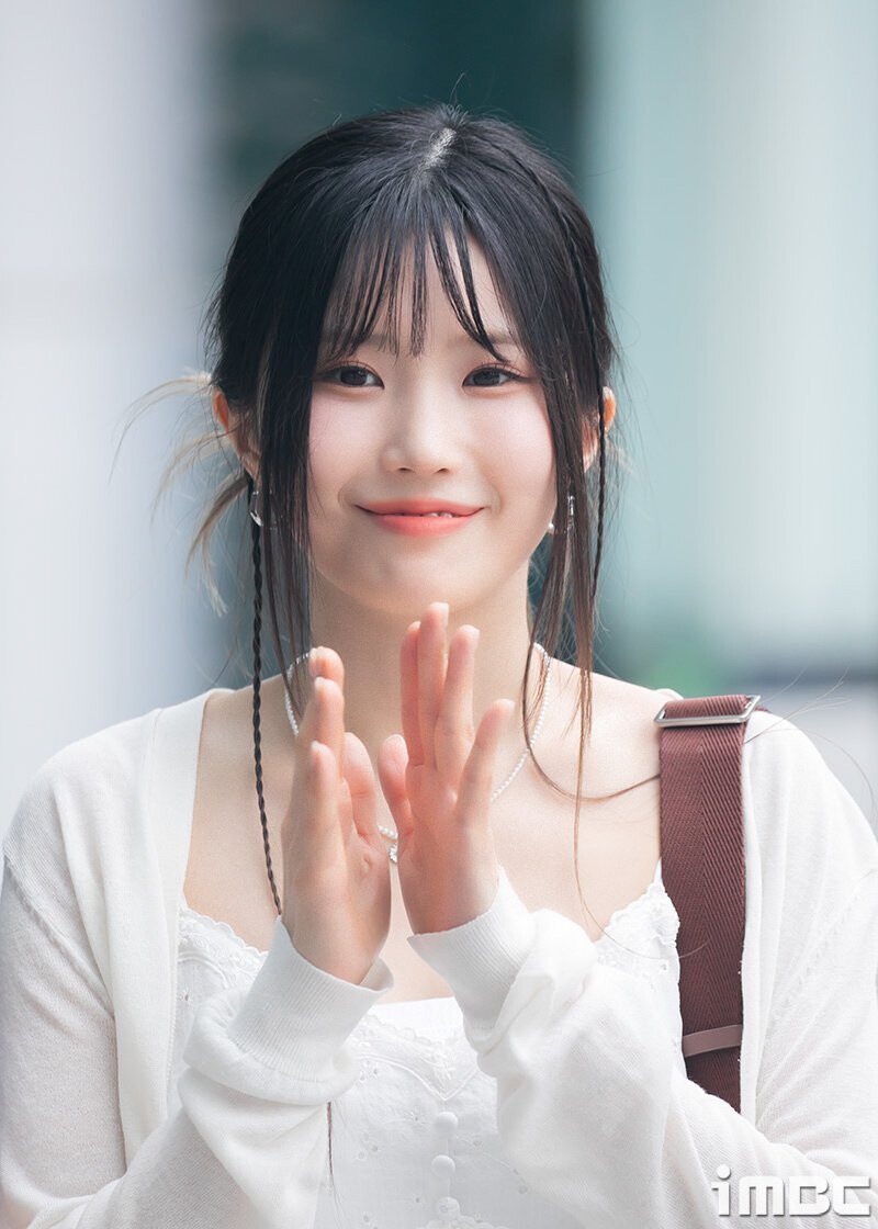 230615 fromis_9 Hayoung -  Power FM Commute documents 5