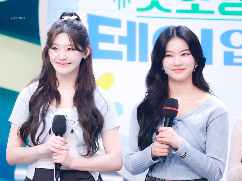 240522 STAYC Isa & Seeun - University of Seoul Daedong Festival documents 4