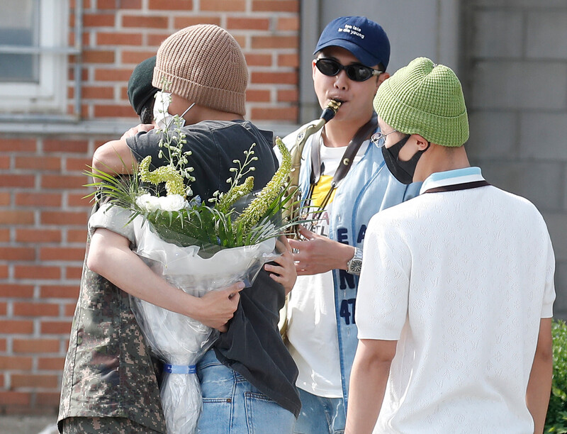 240612 BTS - Jin Military Discharge documents 12