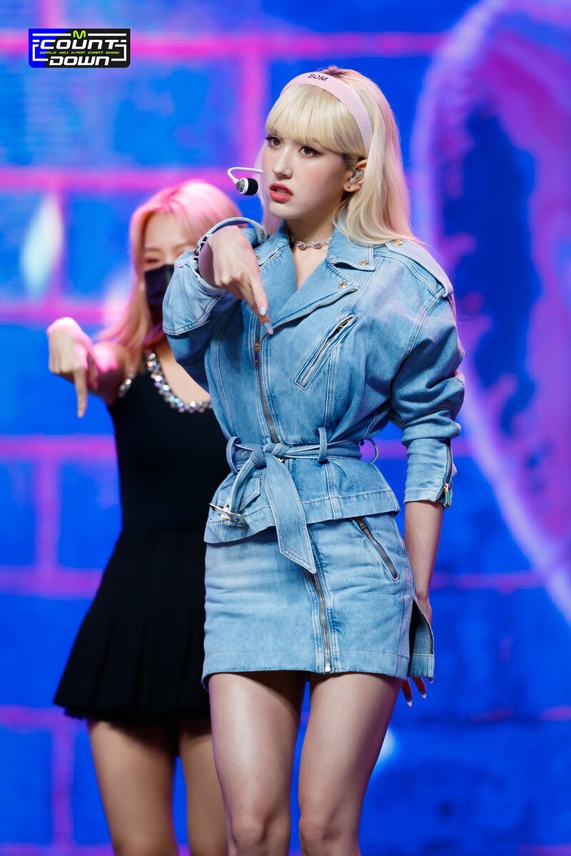 211111 SOMI - 'XOXO' at M Countdown documents 9