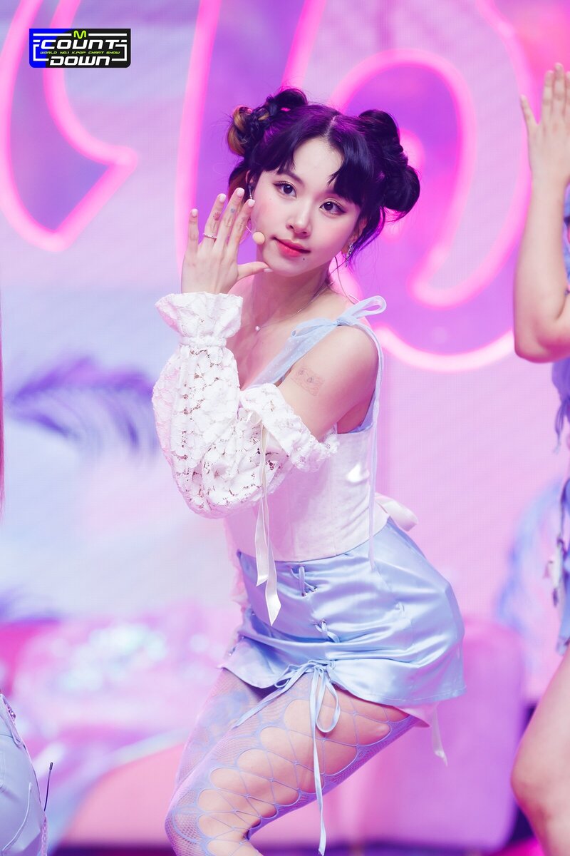 220901 TWICE Chaeyoung 'Talk that Talk' at M Countdown documents 11
