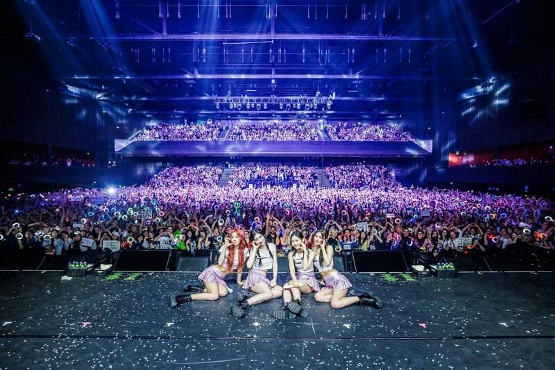 240502 - ITZY Twitter Update - ITZY 2nd World Tour 'BORN TO BE' in AMSTERDAM documents 2