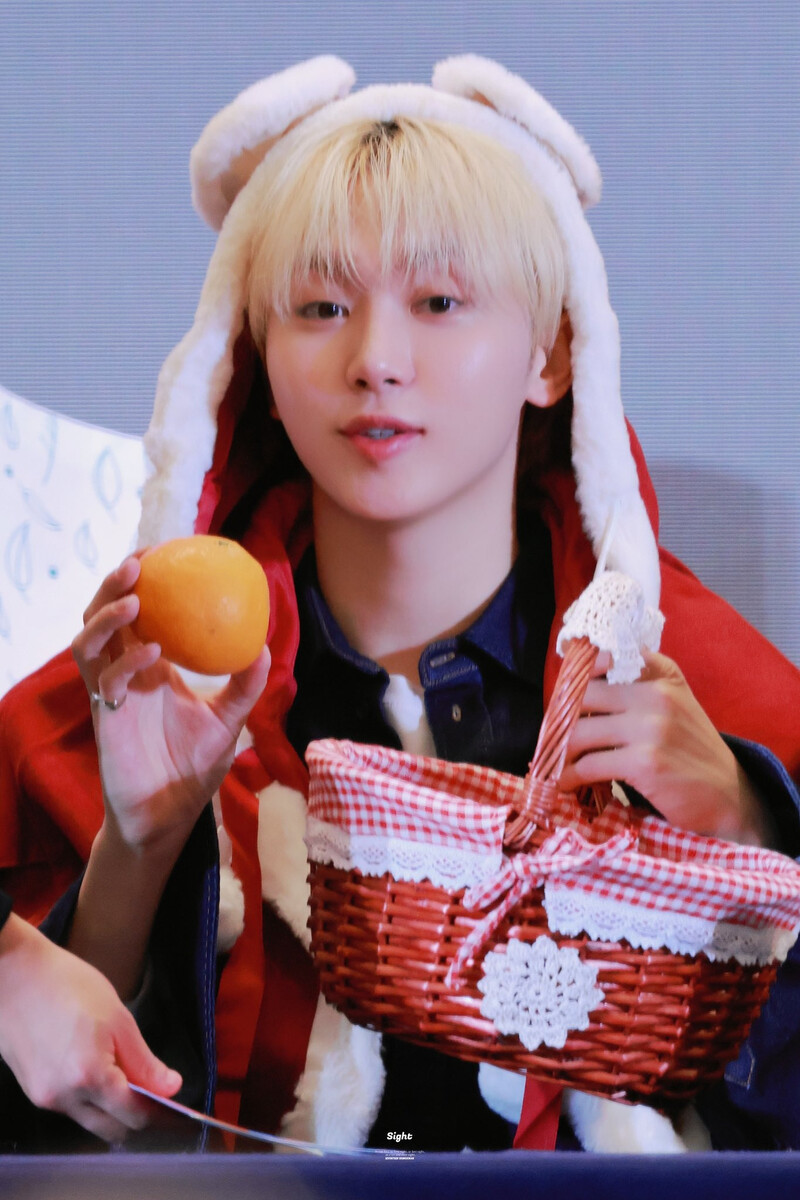 241229 SEVENTEEN Seungkwan - Yiziyhu Fansign Event in Shanghai documents 5