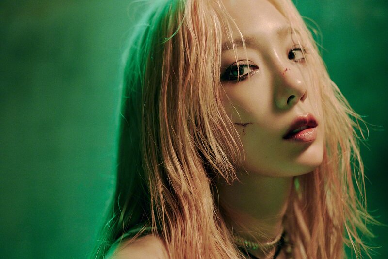 TAEYEON "CAN'T CONTROL MYSELF" Concept Teasers documents 1