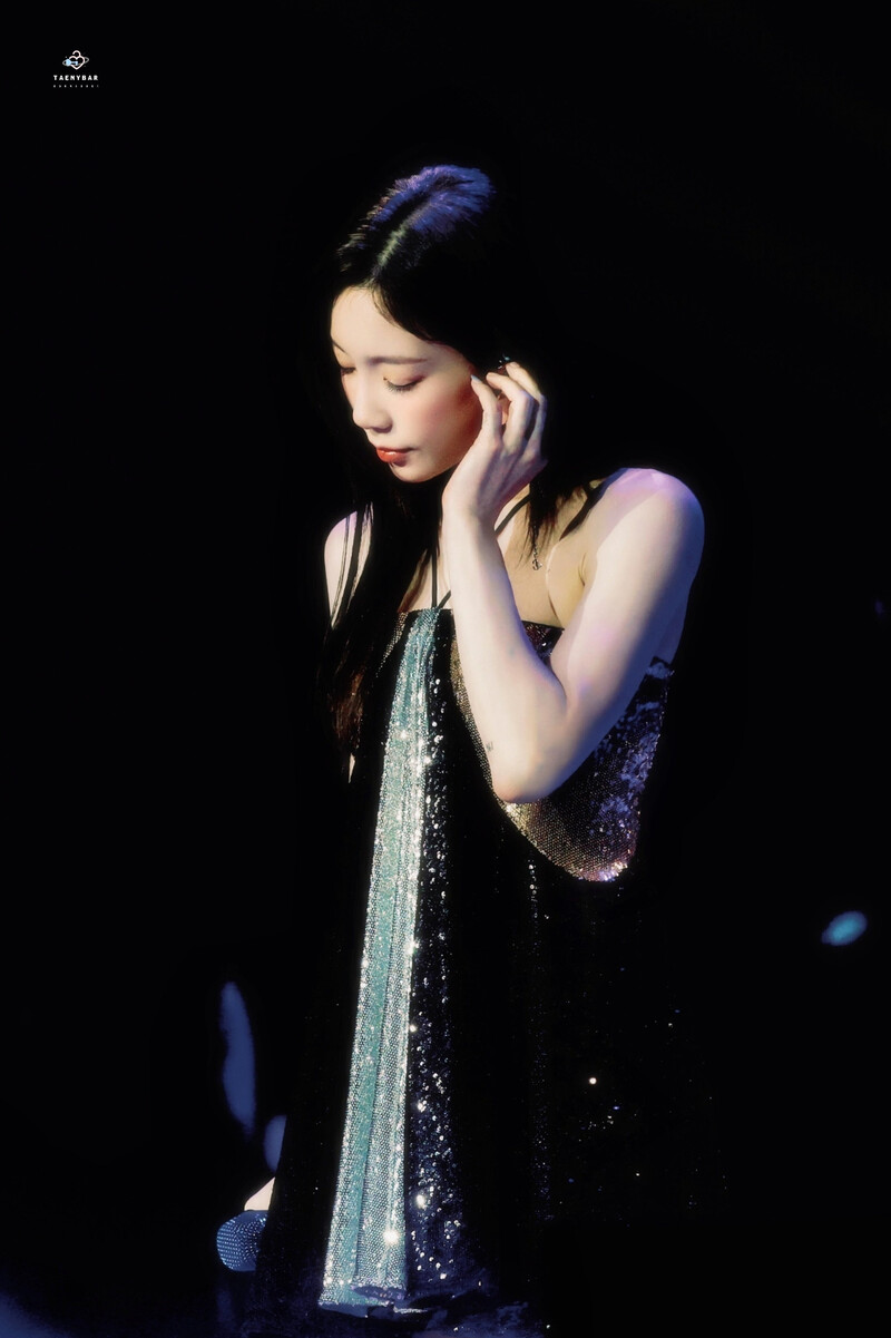 230604 Taeyeon - 'The Odd of Love' Concert in Seoul Day 2 documents 6