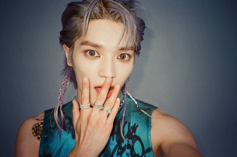 230630 Mnet M2 Twitter Update - Taeyong Film Camera Photos documents 3
