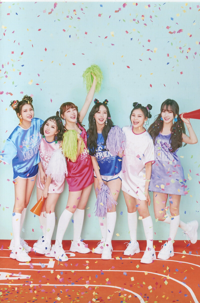 [SCANS] GFRIEND 2019 Concert Tour 'Go Go GFRIEND!' Photo sets (Both versions) documents 1