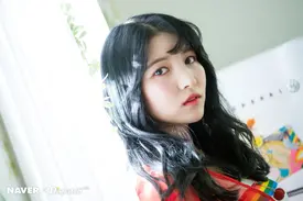 [NAVER x DISPATCH] GFRIEND Sowon - 'Sunny Summer' MV Behind