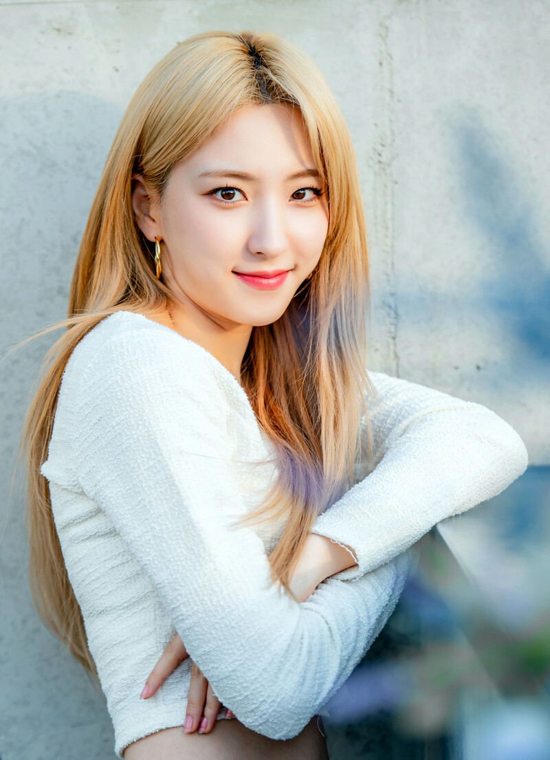 210406 Osen: Star Road Photoshoot - WJSN Eunseo documents 7