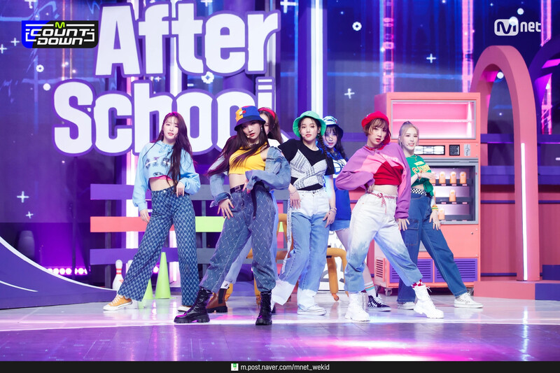 210318 Weeekly - 'After School' at M Countdown documents 2