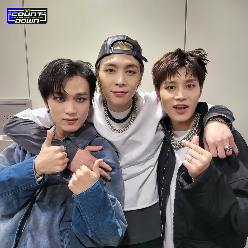 230202 M COUNTDOWN Twitter Update - NCT 127 documents 3
