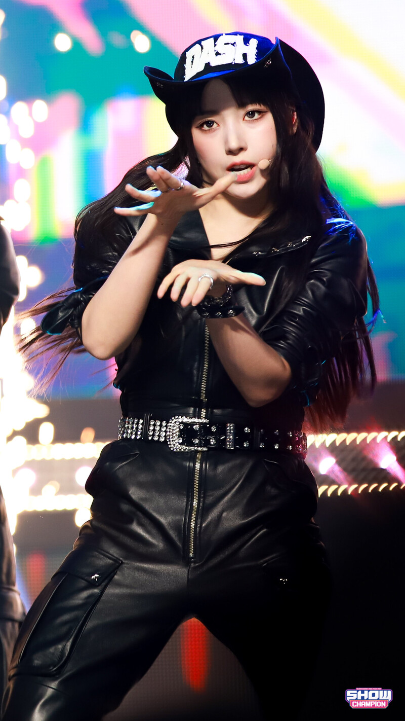 240124 NMIXX Jiwoo - 'DASH' at Show Champion documents 4